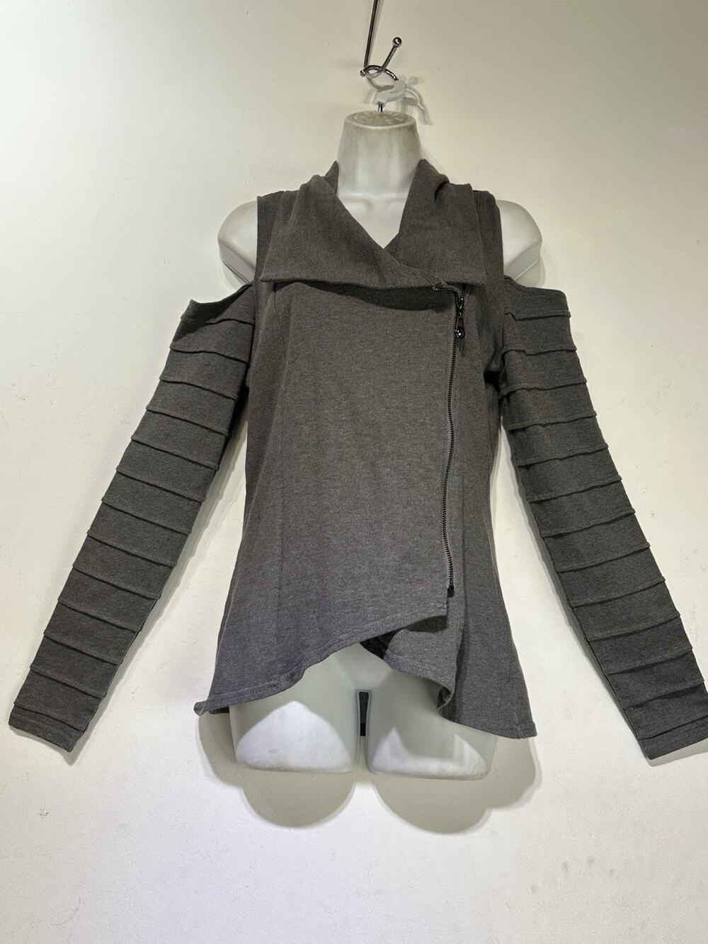 Star Wars: The Last Jedi Rey Zipper Front Sweater